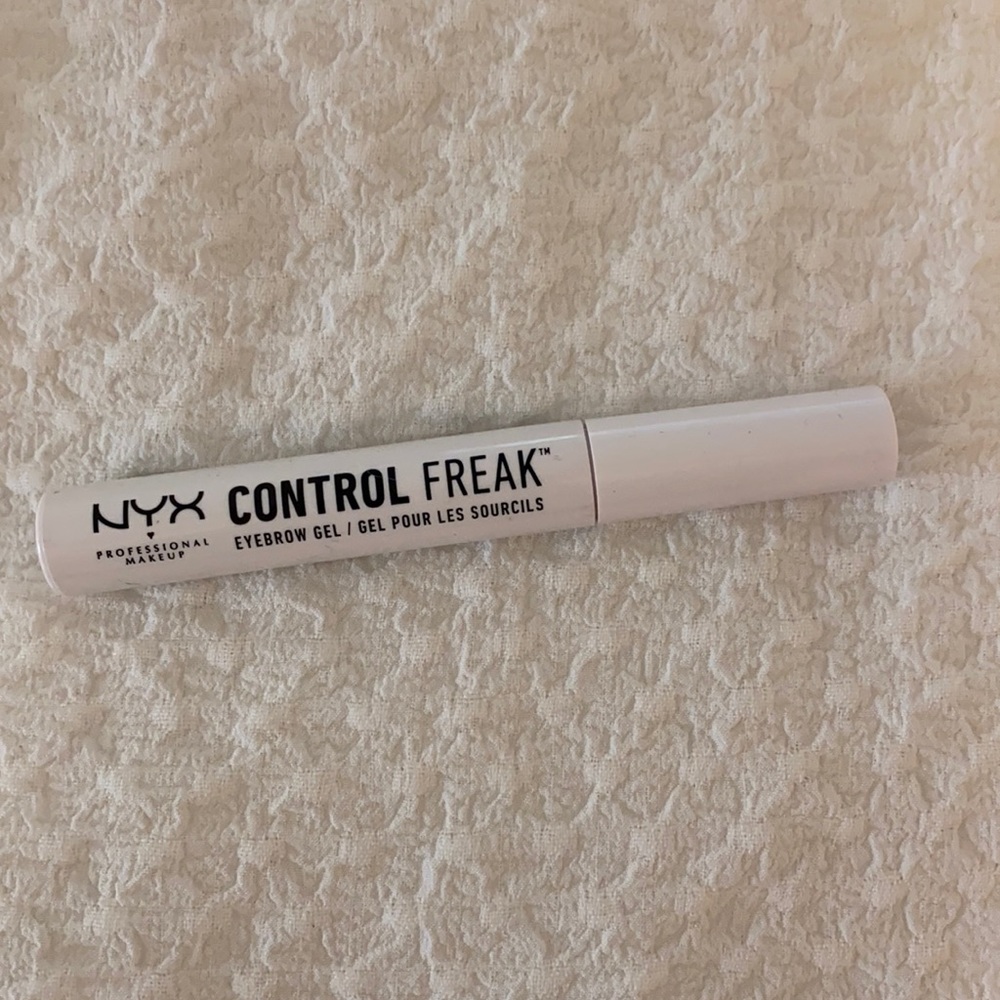 NYX Clear Eyebrow Gel